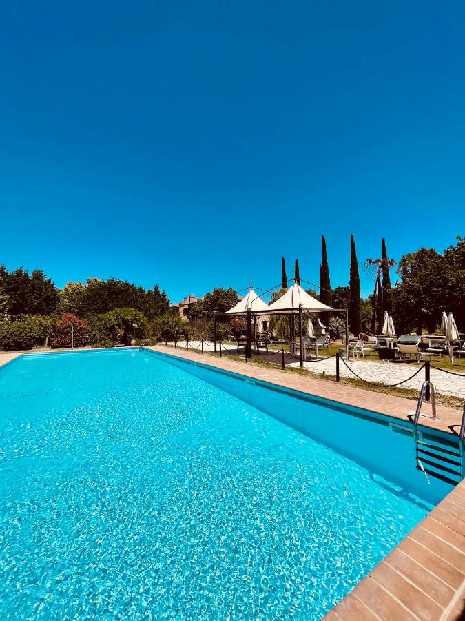 Casale Baldelli Apartments Castiglione del Lago Dış mekan fotoğraf