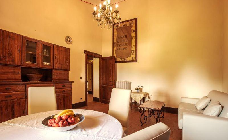 Casale Baldelli Apartments Castiglione del Lago Dış mekan fotoğraf